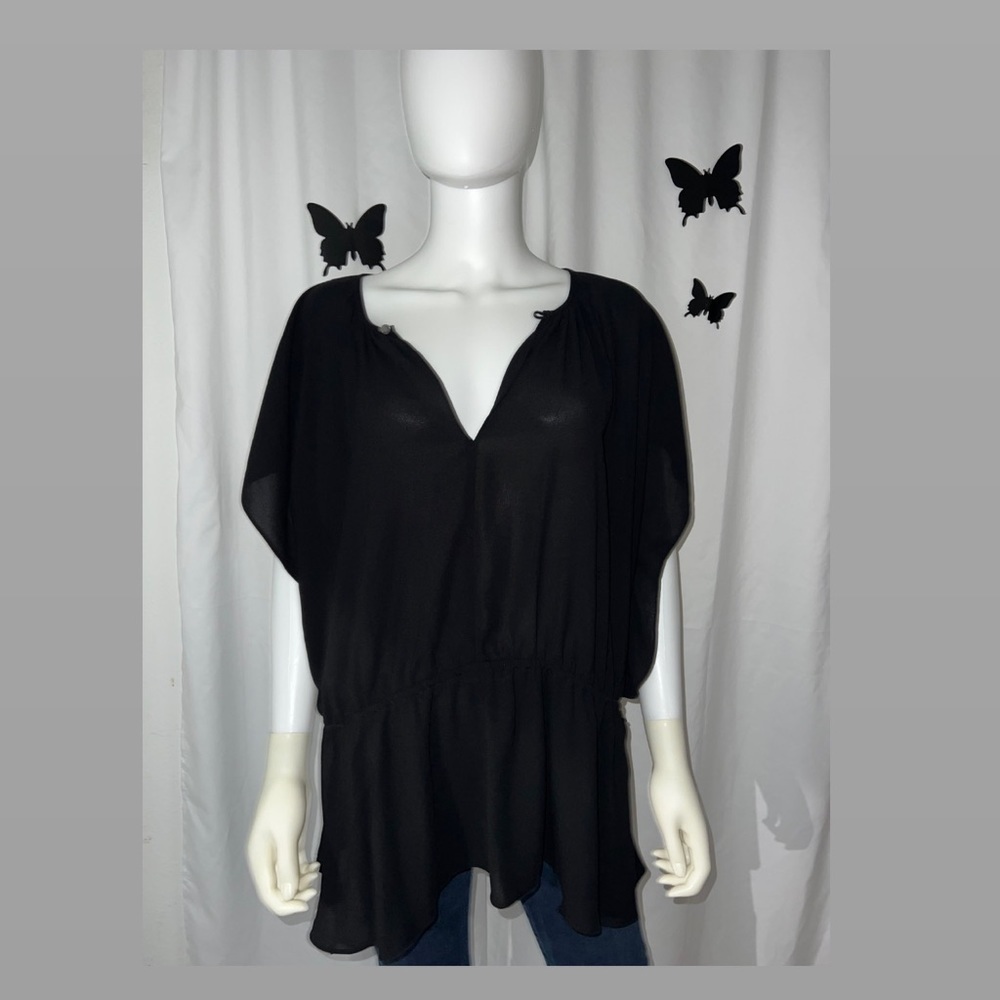 🆕 Rachel Roy blouse! *on Sale firm price *